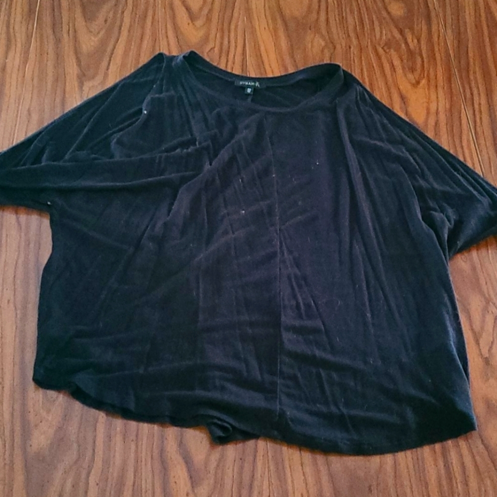 Black t-shirt for woman